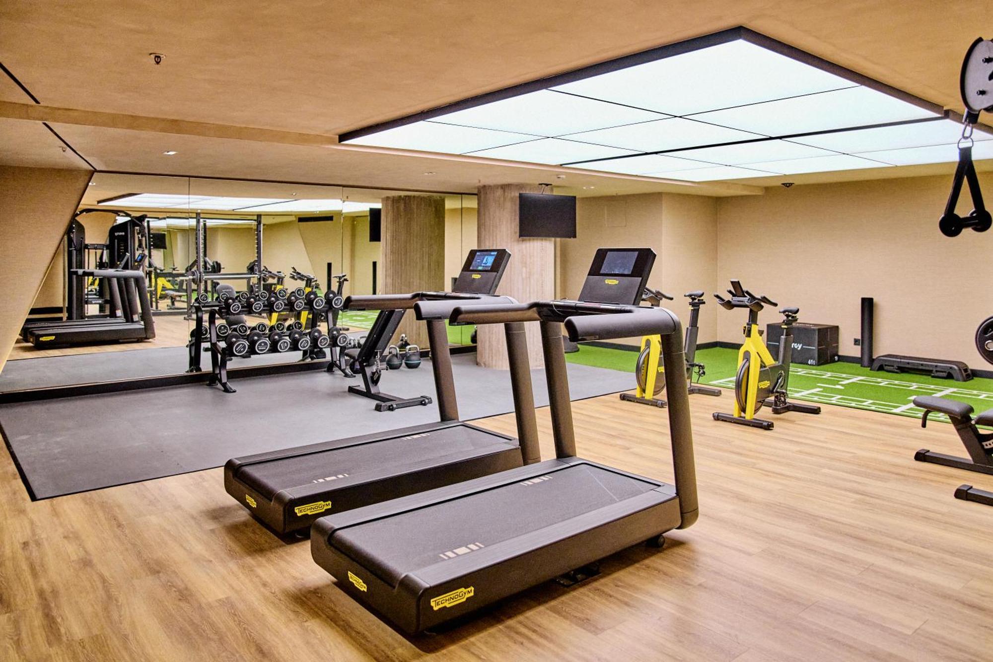 Novotel Valencia Lavant Экстерьер фото