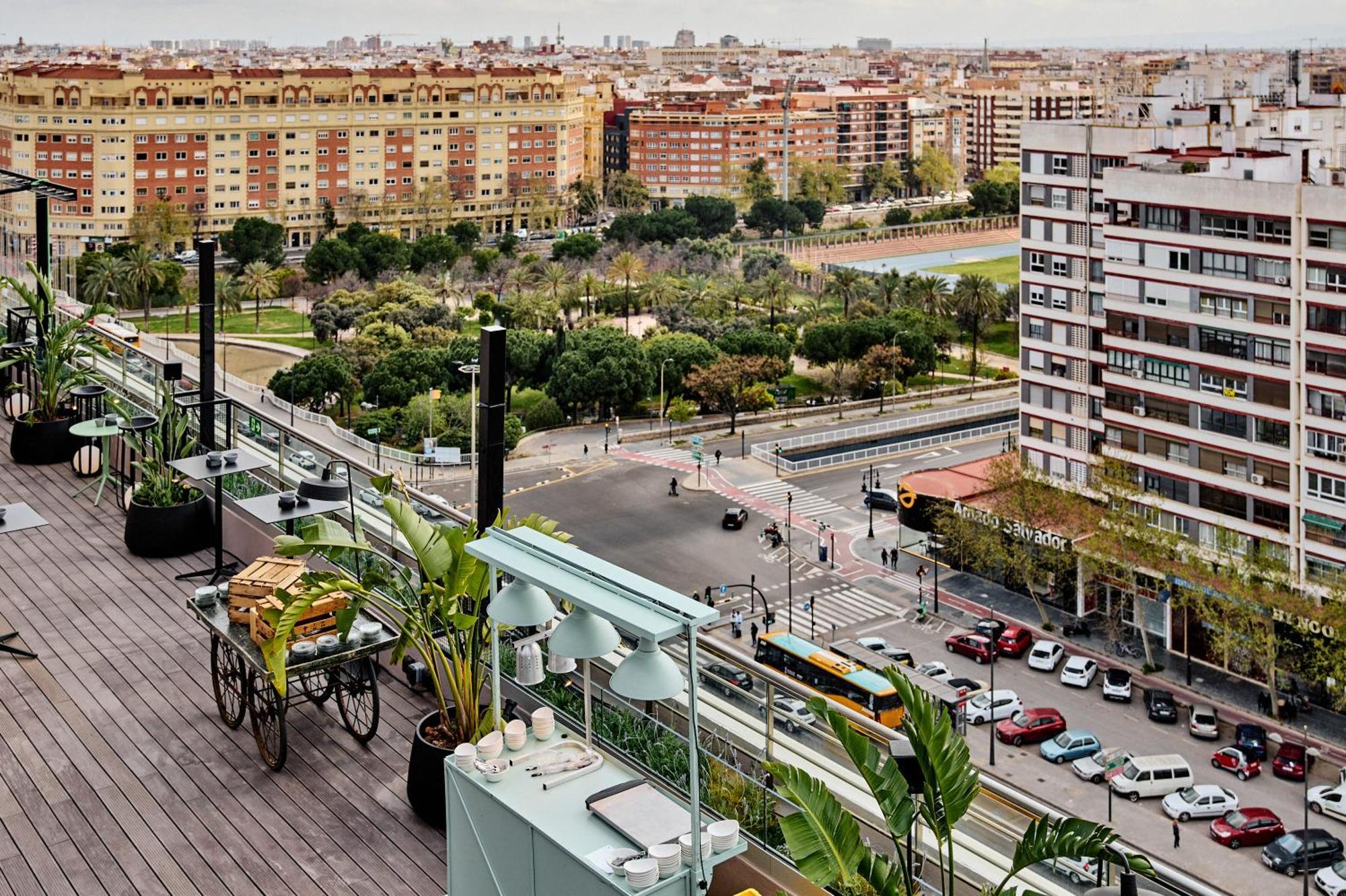 Novotel Valencia Lavant Экстерьер фото