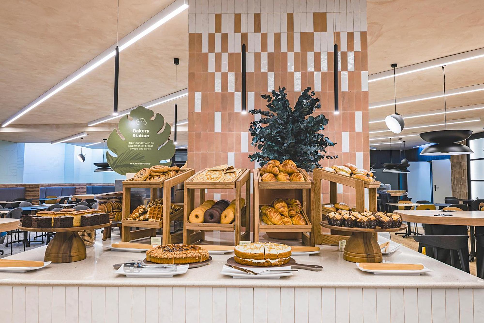 Novotel Valencia Lavant Экстерьер фото