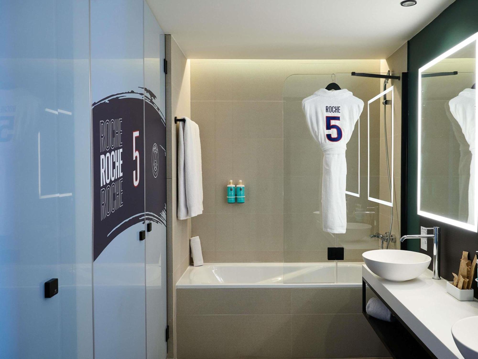 Novotel Valencia Lavant Экстерьер фото