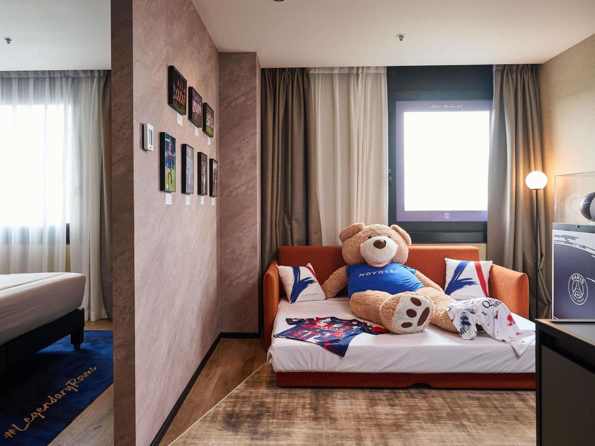 Novotel Valencia Lavant Экстерьер фото
